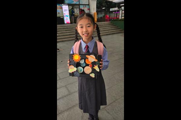 小小太空人(P.3-4)